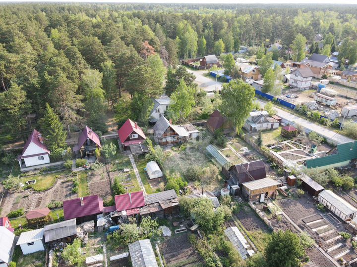 Дача 40 м² на участке 4 сот.