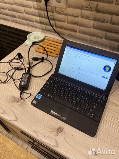 Нетбук Gigabyte m1022