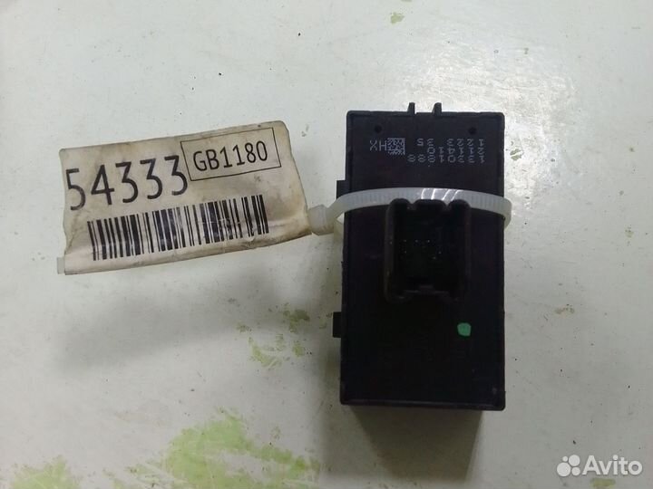 Кнопка стеклоподъемника Opel Astra J