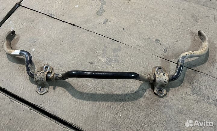 Задний стабилизатор Toyota rav 4 30 рестайл2011