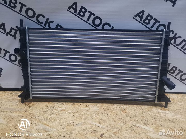 Мазда 3 Mazda 3 BK 2004 Радиатор охлаждения