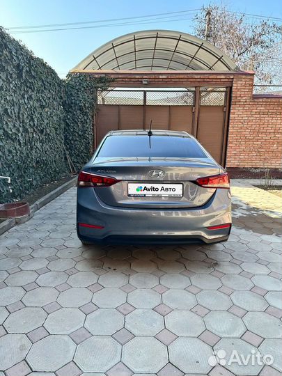 Hyundai Solaris 1.6 AT, 2018, 129 000 км