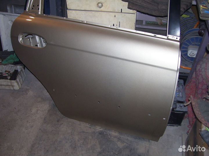 Киа спектра дверь задняя