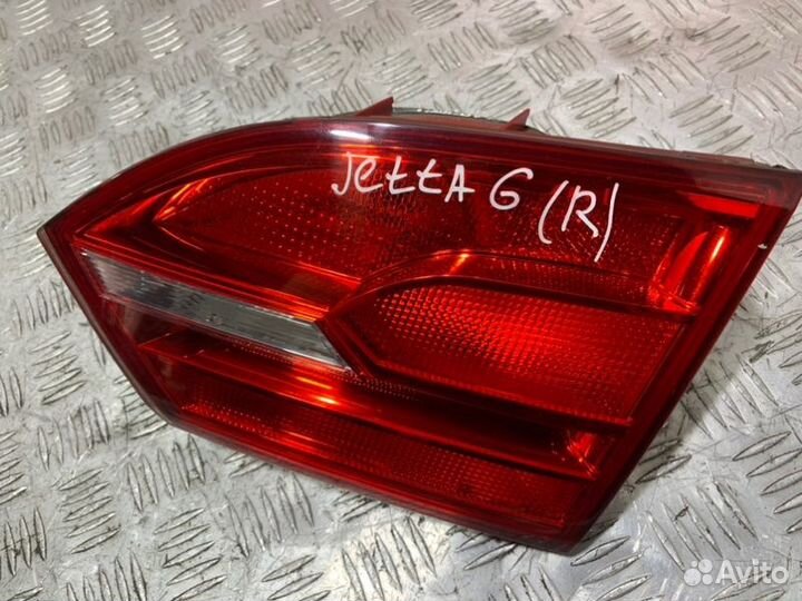 Фонарь внутренний правый Volkswagen Jetta 6 162