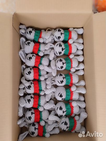 Вязаные игрушки брелки