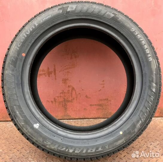 Triangle IcelynX TI501 235/55 R18 104T