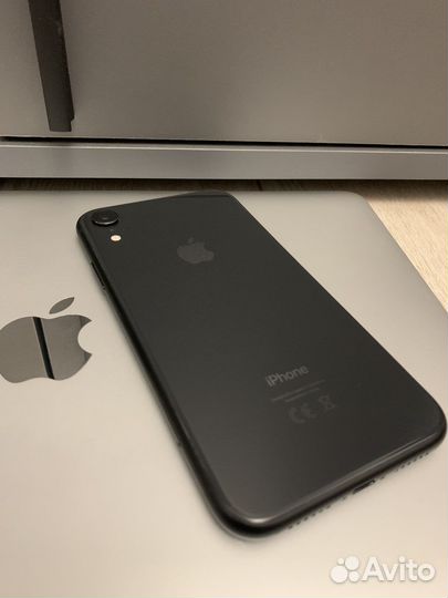 iPhone Xr, 64 ГБ