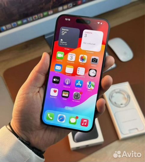 iPhone XR в корпусе 15 Pro