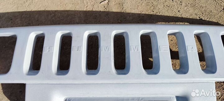 Решетка радиатора для Hummer H2 штатная