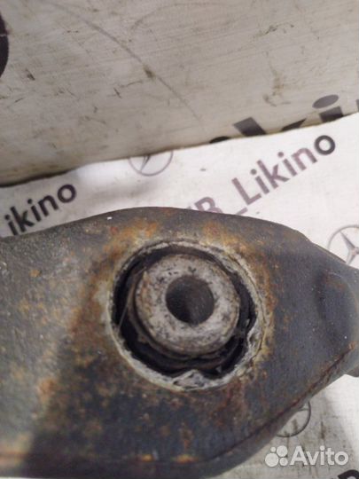 Рычаг подвески нижний левый Mercedes Gl X164