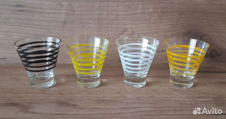 Набор графин и рюмки Красный май СССР