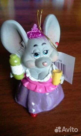 Фигурки, статуэтки, сувениры