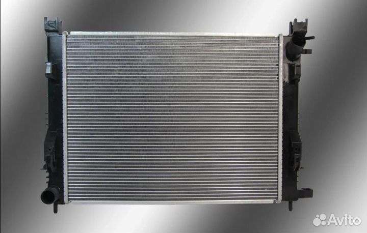 Радиатор основной Рено Логан 2014