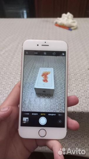 Телефон iPhone 6s