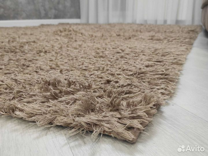 Ковер с длинным ворсом