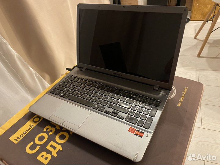 Ноутбук Samsung NP355V5C