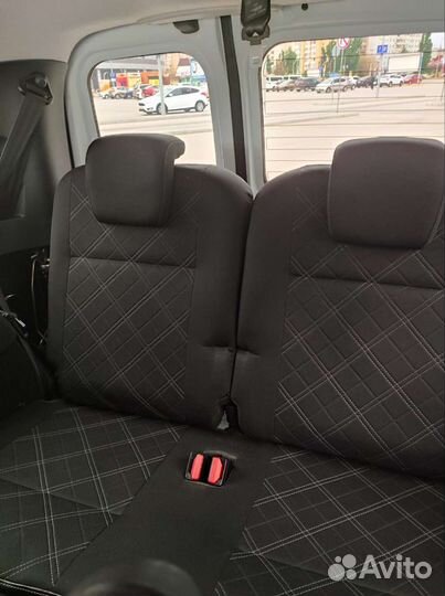 Перевозка пассажиров и малогабаритных грузов