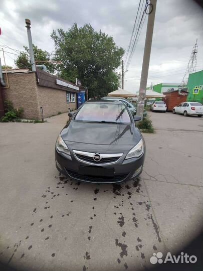 Opel Astra 1.6 AT, 2011, 137 000 км