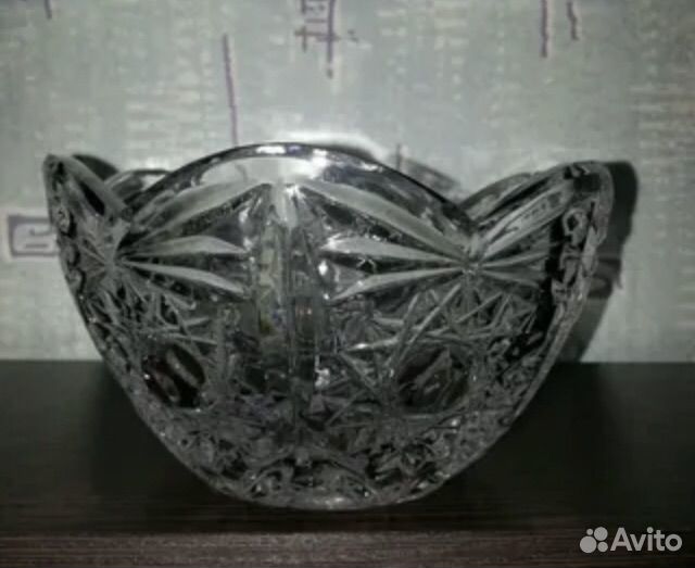 Хрустальная ваза