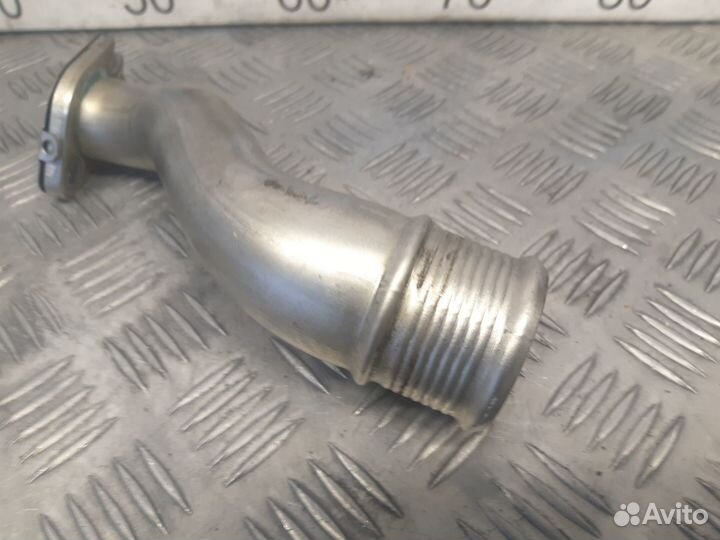Б/У Патрубок интеркулера Opel Astra J 2010-2017