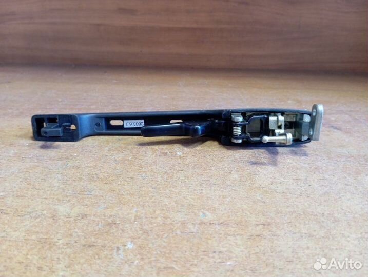 Ручка двери наружняя задняя правая Audi 100 седан