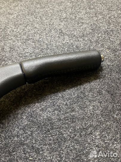 Рычаг стояночного тормоза Mitsubishi Lancer 9 4G18