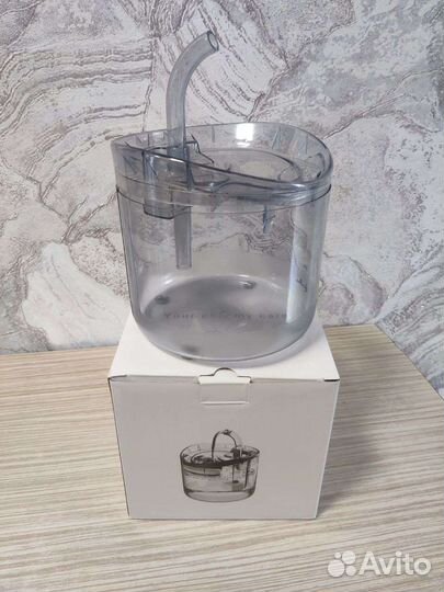 Фонтан поилка для кошек