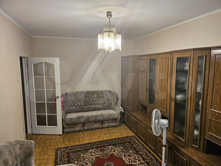 2-к. квартира, 49 м², 3/9 эт.