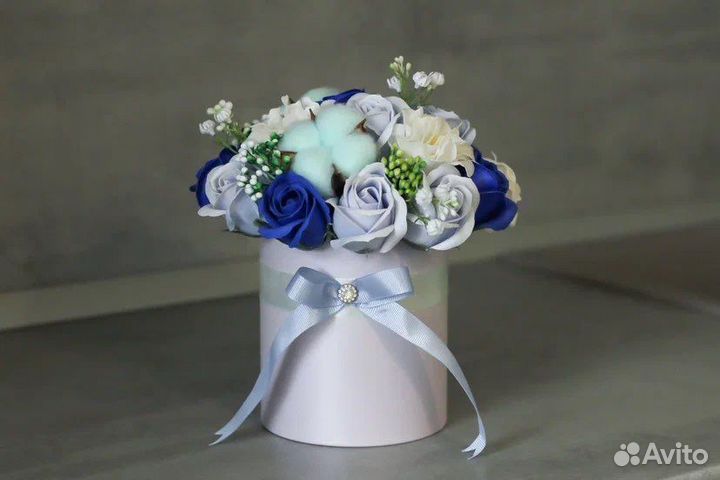 Мыльные цветы в букете