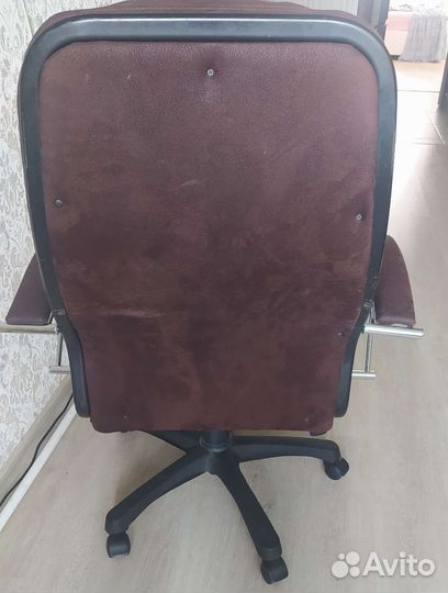 Компьютерное кресло