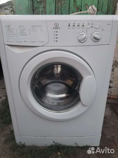 Стиральная машина indesit