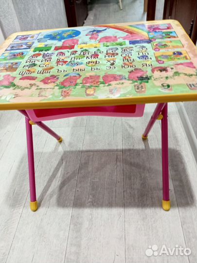 Детский стол