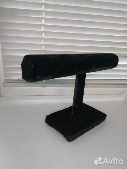 Подставка для браслетов бархатная