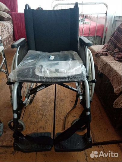 Коляска инвалидная