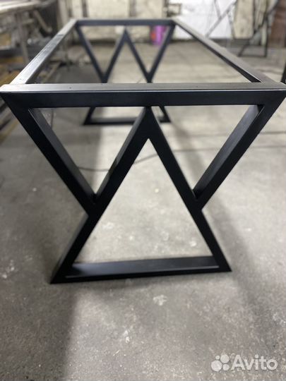 Подстолье лофт