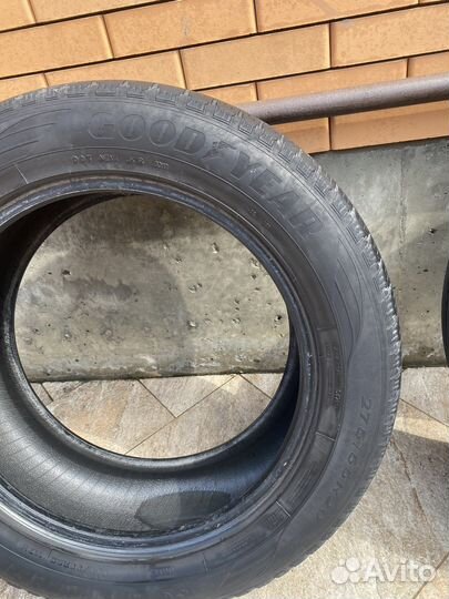 Goodyear EfficientGrip 275/55 R20 117