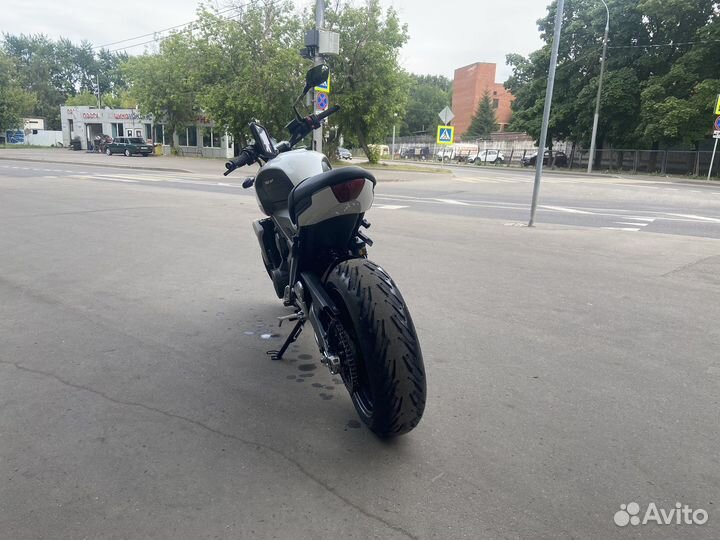 Продам Triumph trident 660