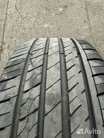 Arivo Ultra ARZ5 245/40 R18