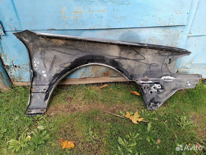 Крыло левое audi s4 c4