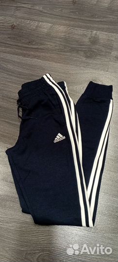 Спортивные штаны adidas
