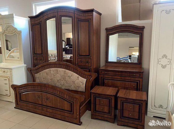 Спальный гарнитур Афродита Люкс