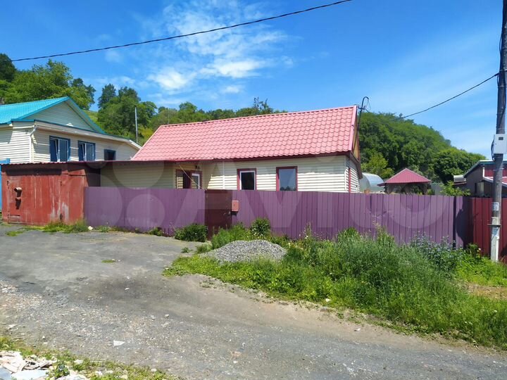 Дом 38 м² на участке 8 сот.