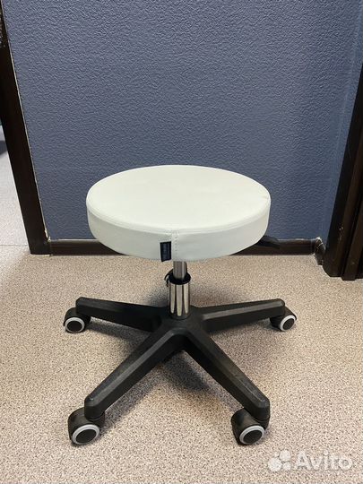 Педикюрный стул