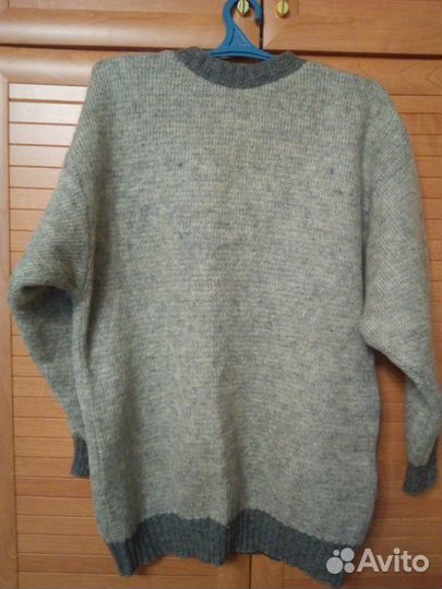Свитер очень тёплый, большой 56-58 размер