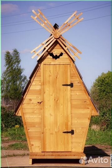 Уличный туалет с установкой HME562