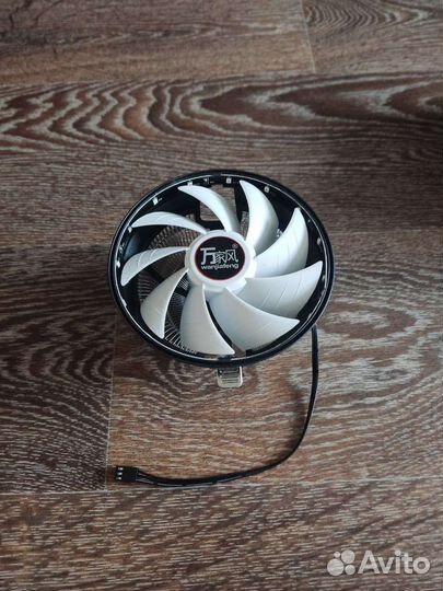 Кулер для процессора с RGB подсветкой
