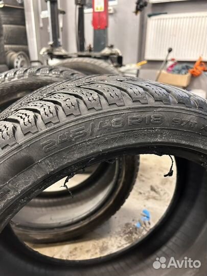 Nokian Tyres Hakkapeliitta 8 245/40 R18