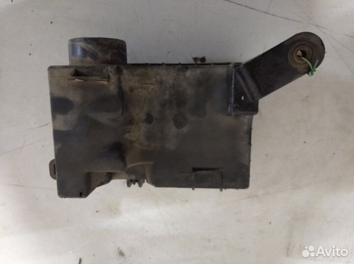 Нижняя часть корпуса воздушного фильтра Hyundai