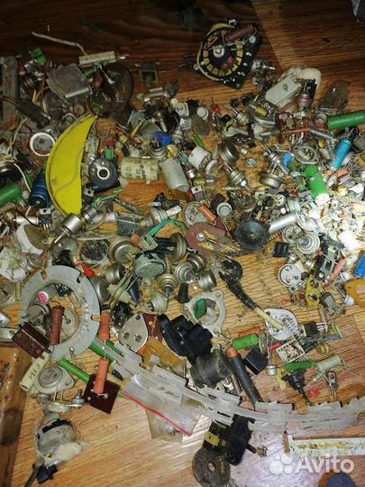 Радиодеталь