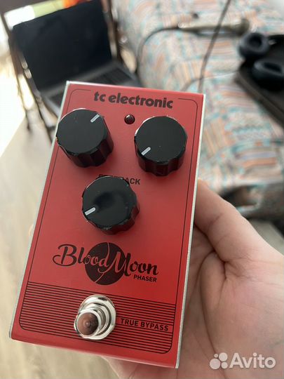 Гитарная педаль Blood Moon Phaser Tc Electronic